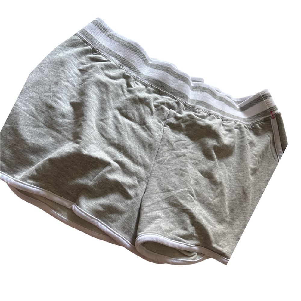 Juicy Couture Gray Athletic Shorts Relaxed Fit Elastic Waistband
